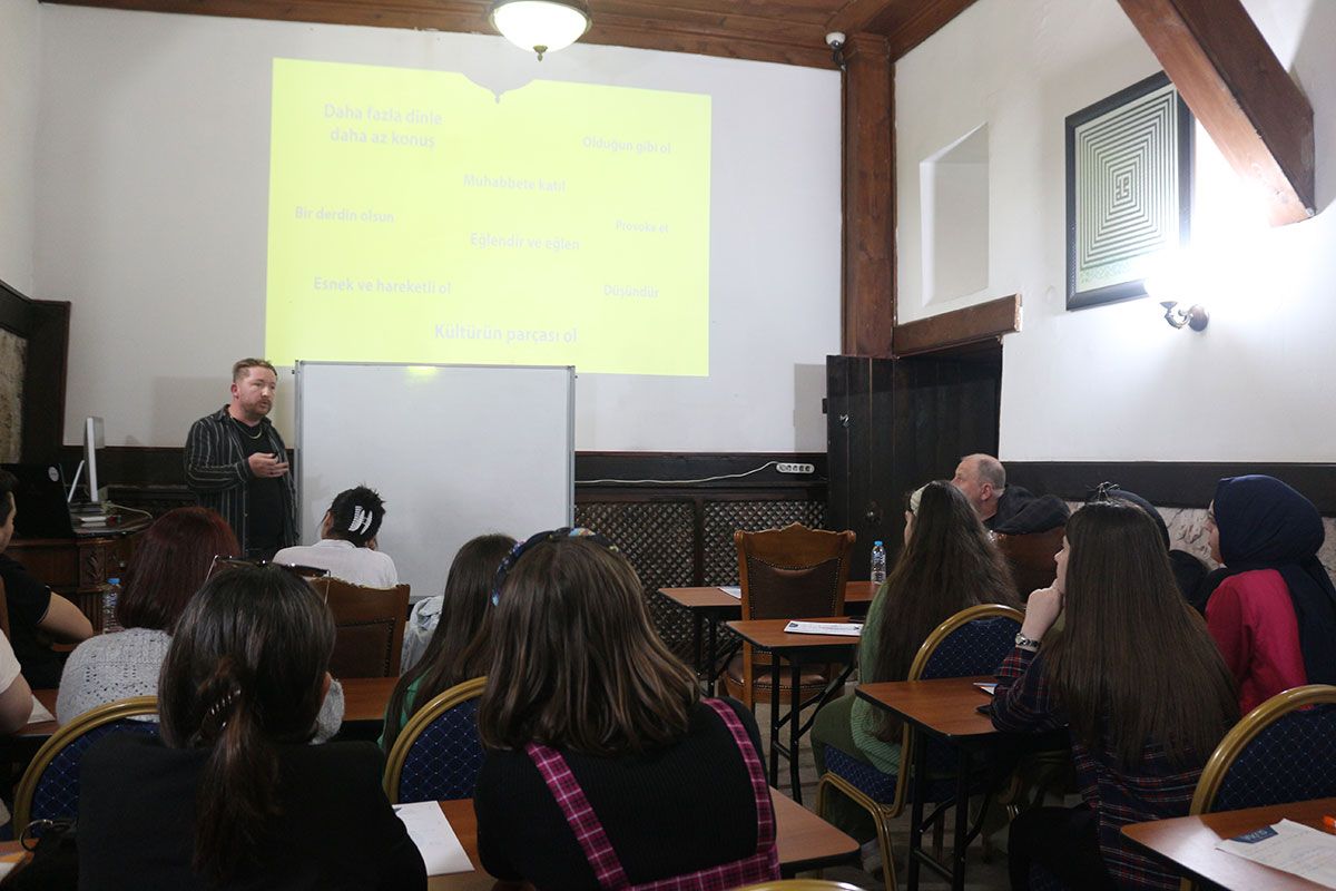 Özkan Gözütok Düzce Üniversitesi Kariyer Topluluğu İle Girişimcilik Kampında Bir Araya Geldi